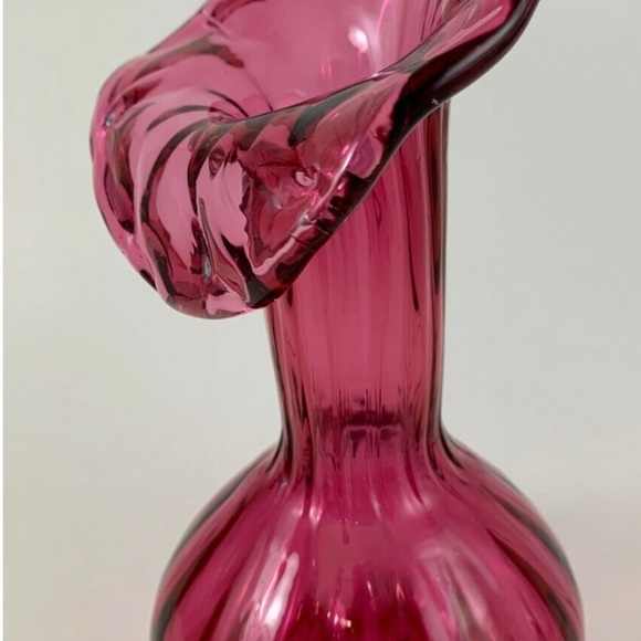 Vintage Fenton Cranberry Jack in the Pulpit Art Glass Vase 8 “ - Picture 3 of 6